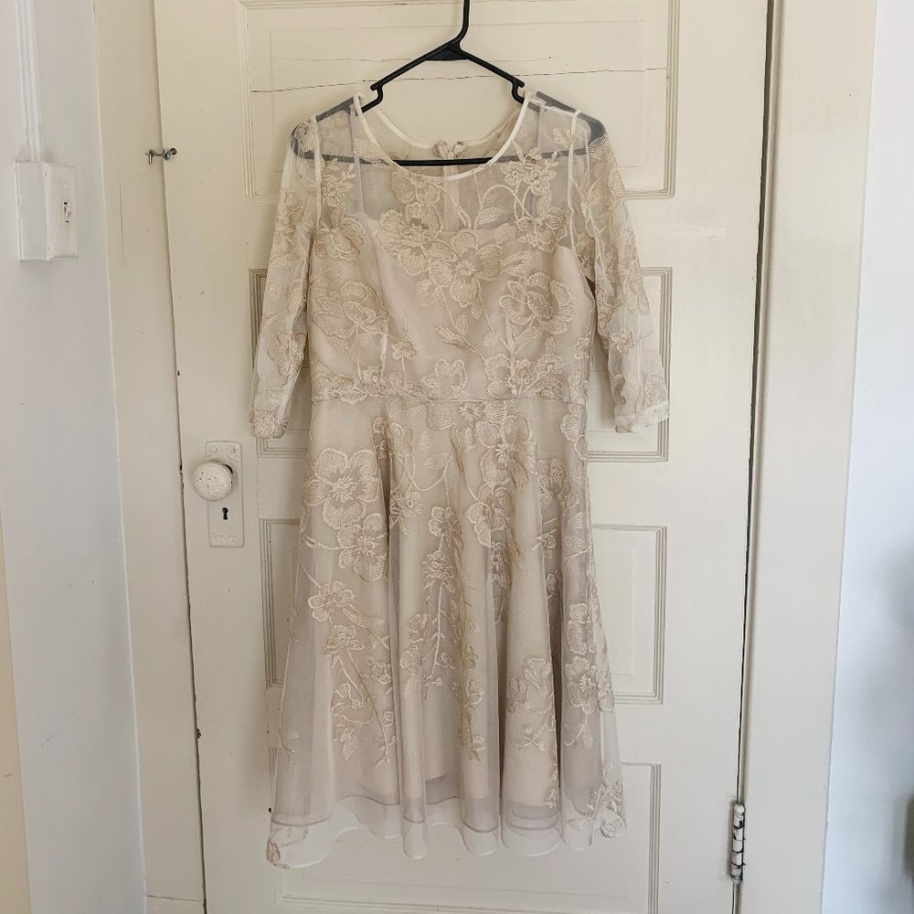 Metallic Gold Lace Midi Dress Size 8